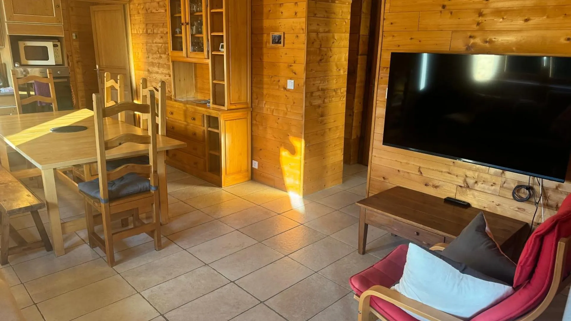 Les Rottes, Bas Ferme Proche Morillon Samoens Avec Spa Verchaix